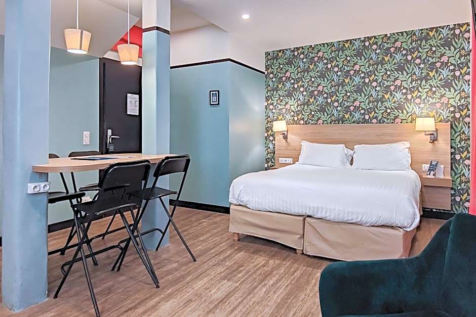Hotel De France