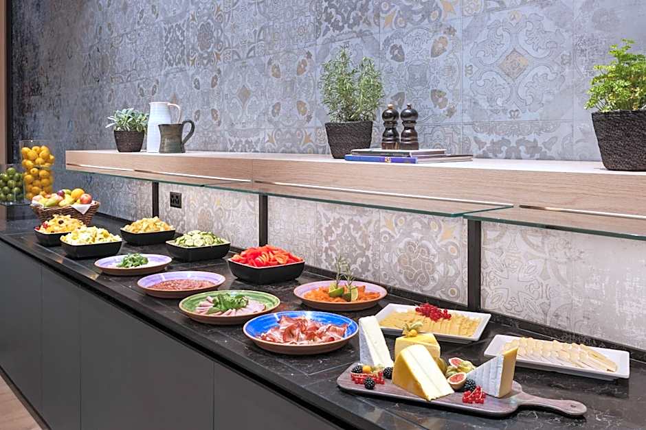 Courtyard by Marriott Basel