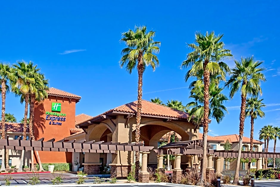 Holiday Inn Express & Suites Rancho Mirage