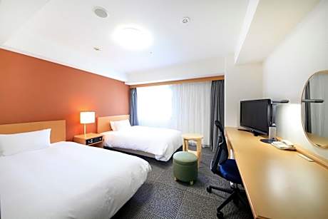 Twin Room (1 Adult) - Smoking