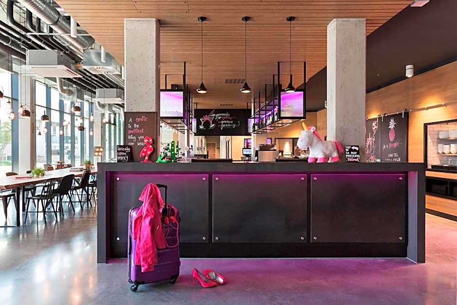 Moxy by Marriott Stuttgart Airport/Messe