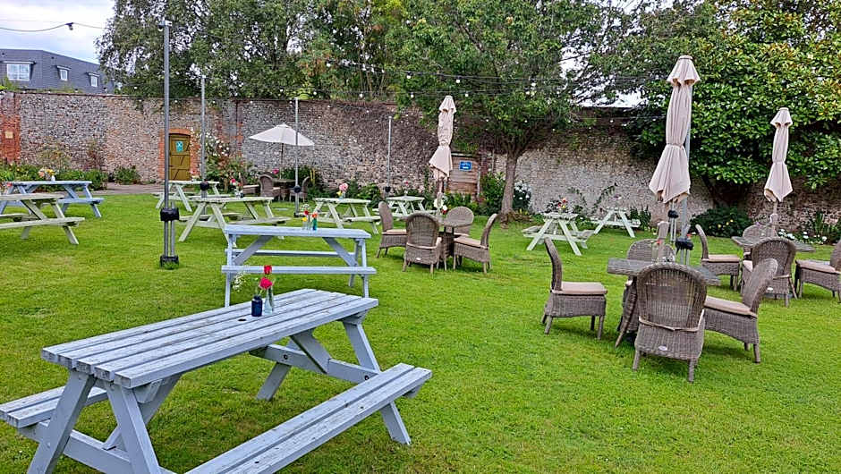 The Coach House at Missenden Abbey