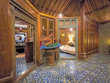 Villa 4 Adults