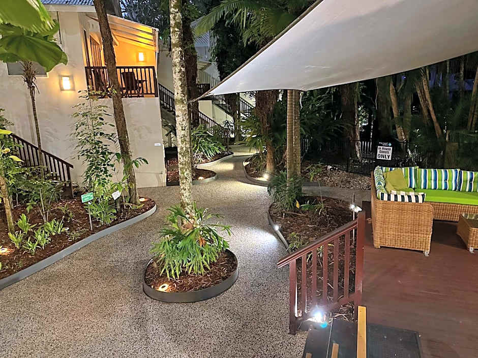 The Reef Retreat Palm Cove