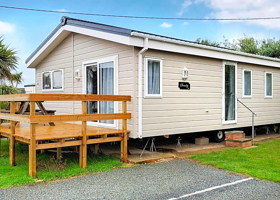 Castaways Beach Resort