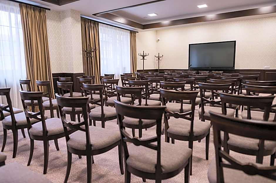 Piatra Pinului Ski & Spa