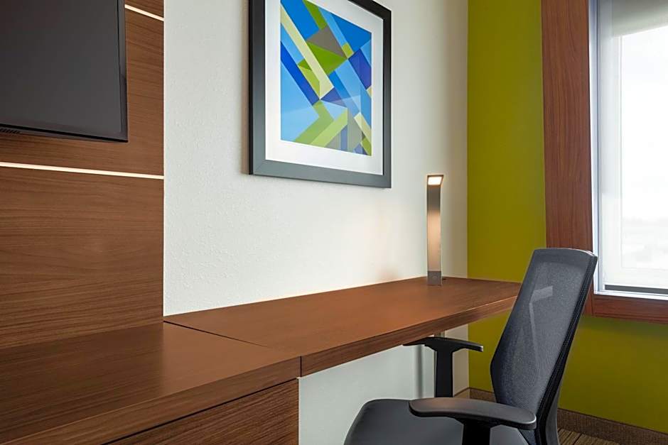 Holiday Inn Express & Suites West Des Moines - Jordan Creek By IHG