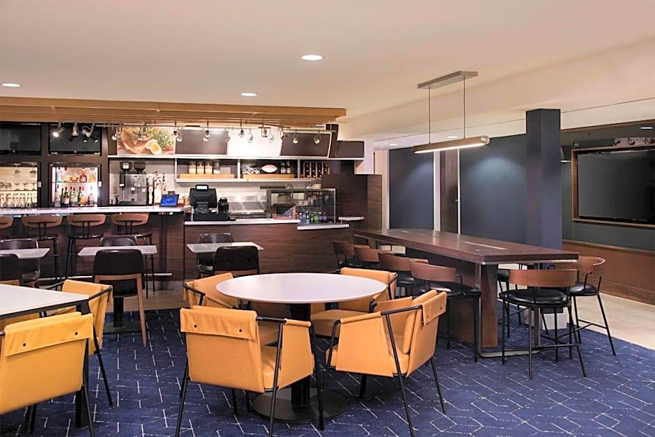 Courtyard by Marriott Winston-Salem University