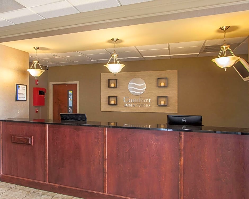 Comfort Inn & Suites Tuscumbia - Muscle Shoals