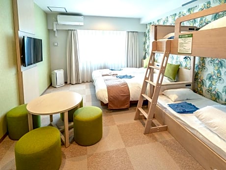 Standard Family Room