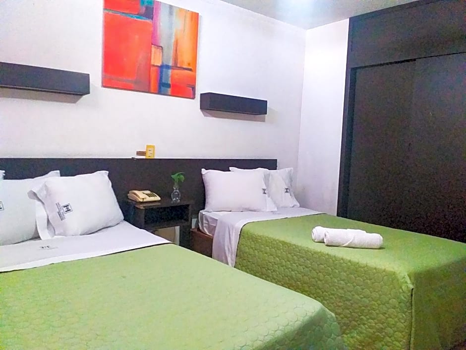 Hotel Trevi