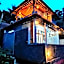 Artomoro Bali