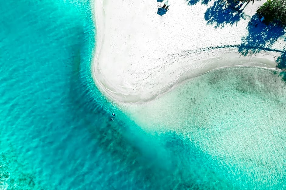 Sky Beach Maldives - Dhiffushi