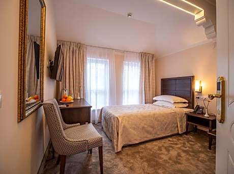 Business Single Room