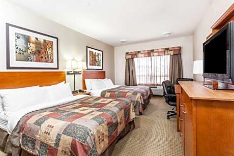 Queen Room with Two Queen Beds - Non-Smoking