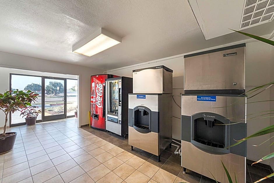 Motel 6-Mcallen, TX