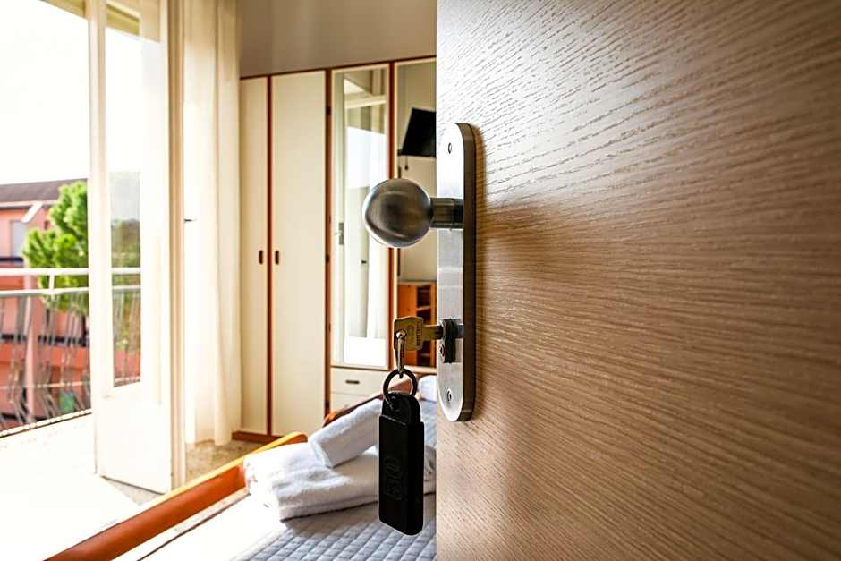 Hotel Ausonia B&B RiMiNi