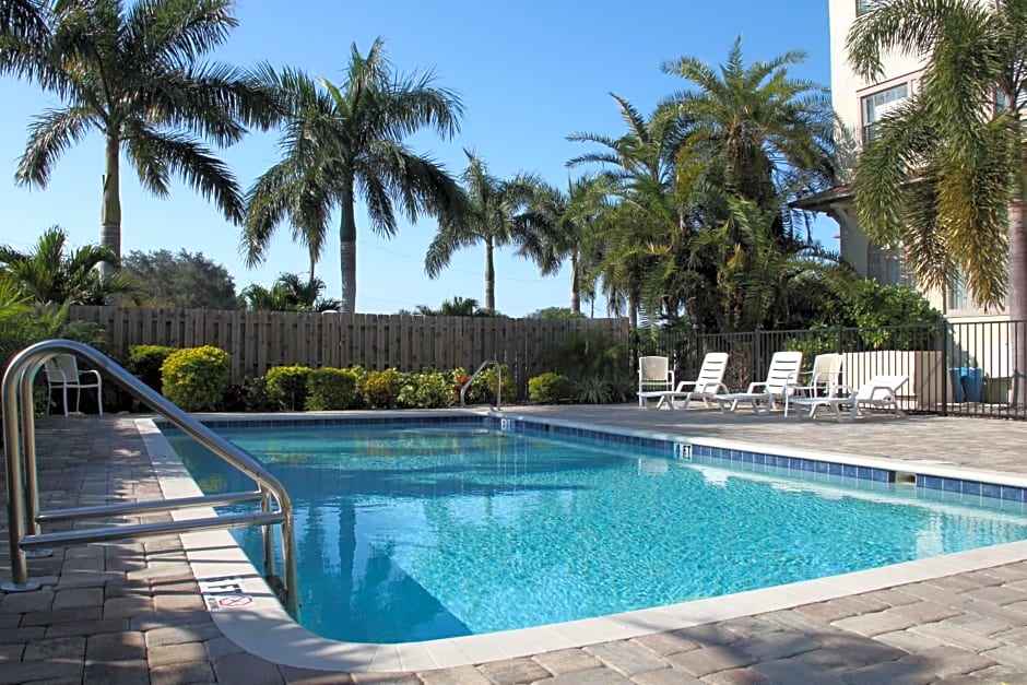 Crystal Bay Historic Hotel