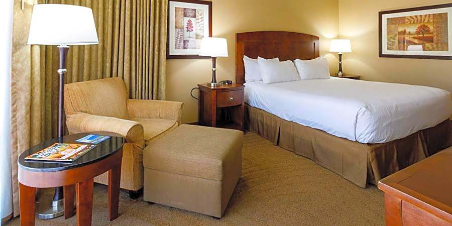 Maverick Hotel and Casino by Red Lion Hotels