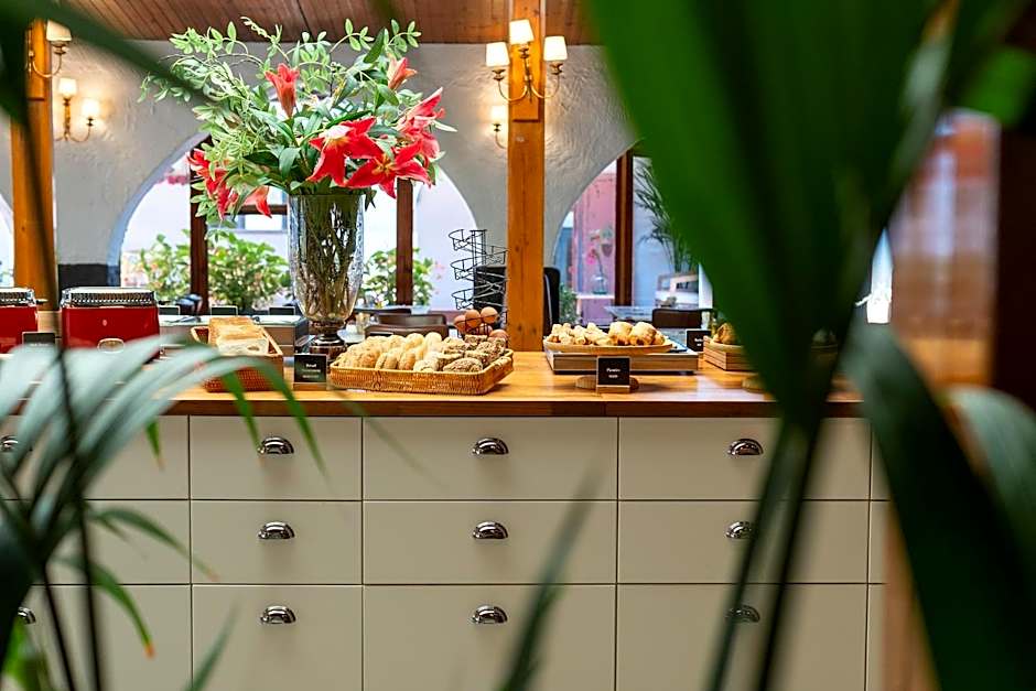 Mesón Castilla Atiram Hotels