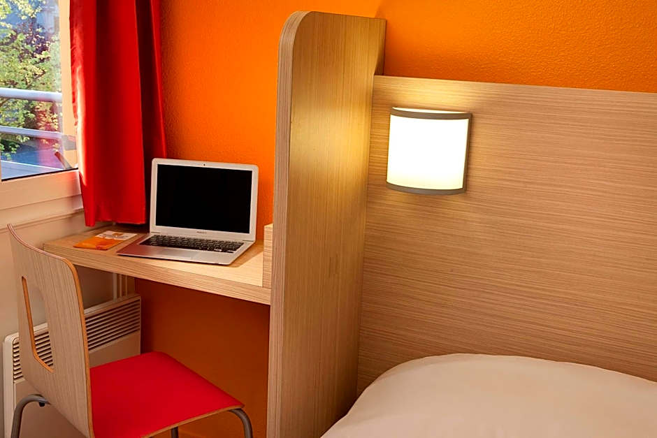 Premiere Classe Reims Sud - Bezannes