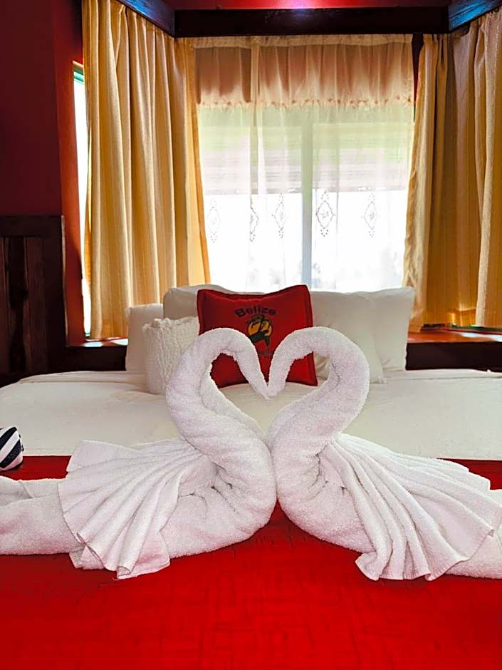 Caye Caulker Plaza Hotel