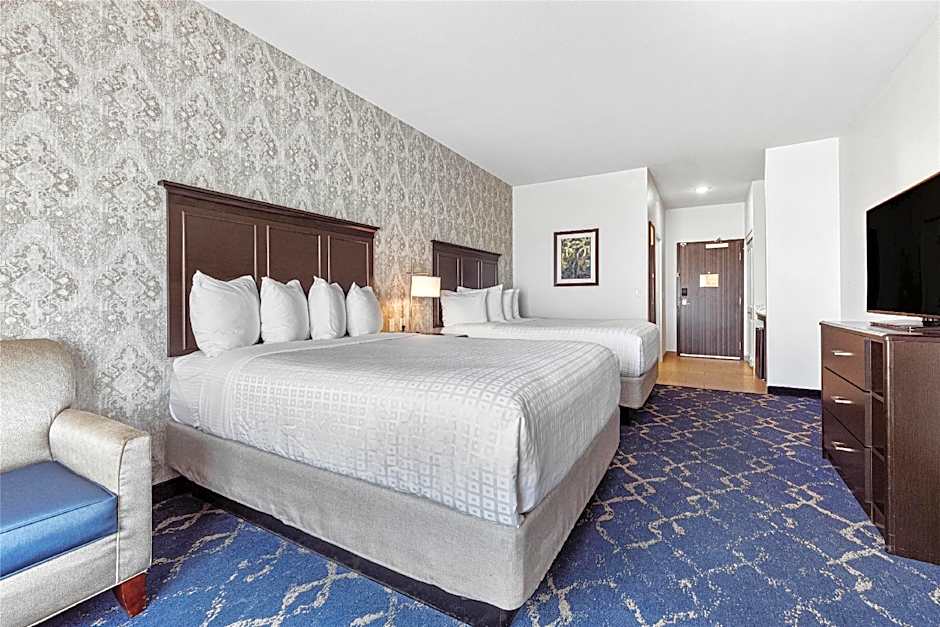 Best Western Plus New Richmond Inn & Suites
