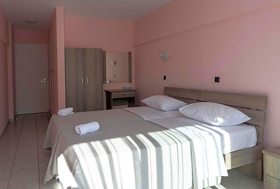 Photo 1 of 4 of Deluxe 2 Beds