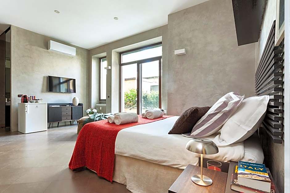 San Babila Suite
