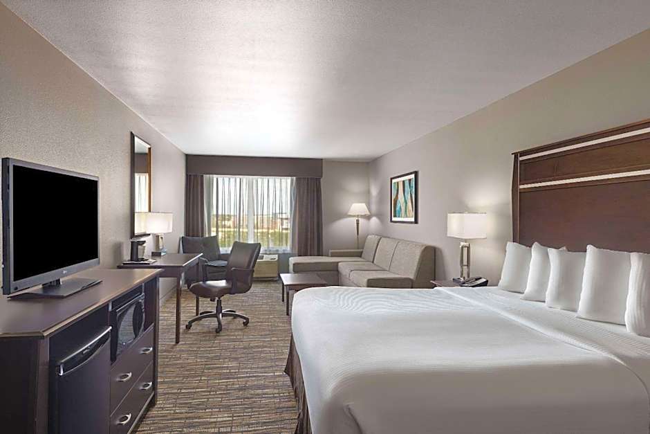 La Quinta Inn & Suites by Wyndham Sioux Falls