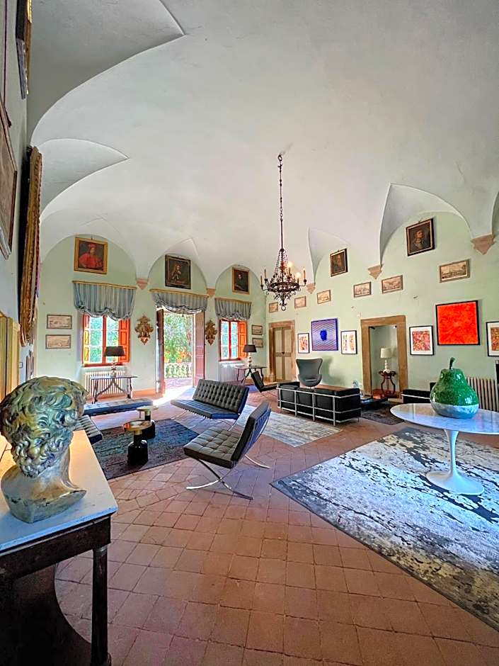 Villa Sardi Small Luxury boutique Hotel