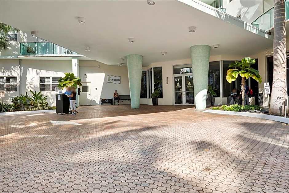 The Tides Ocean Luxury Suites