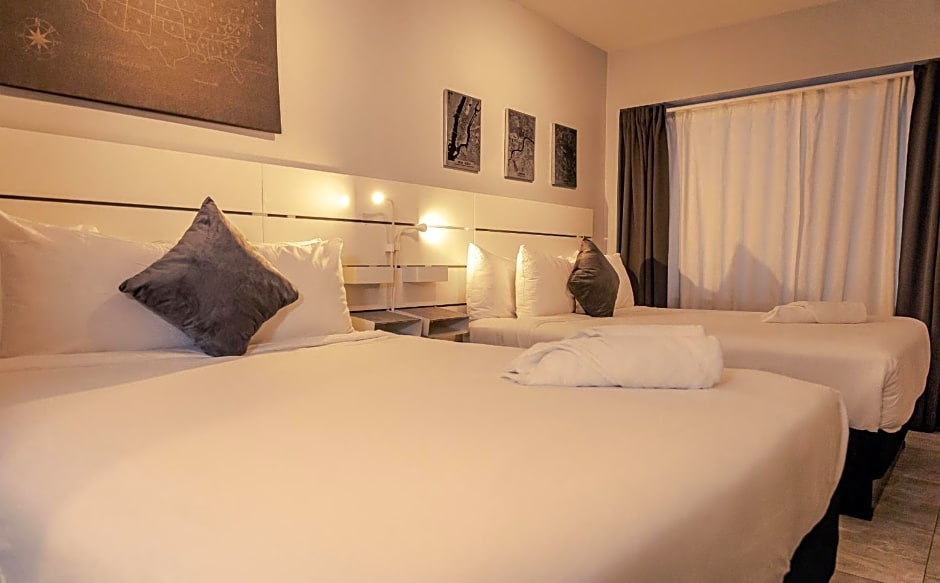 Up Midtown Hotel