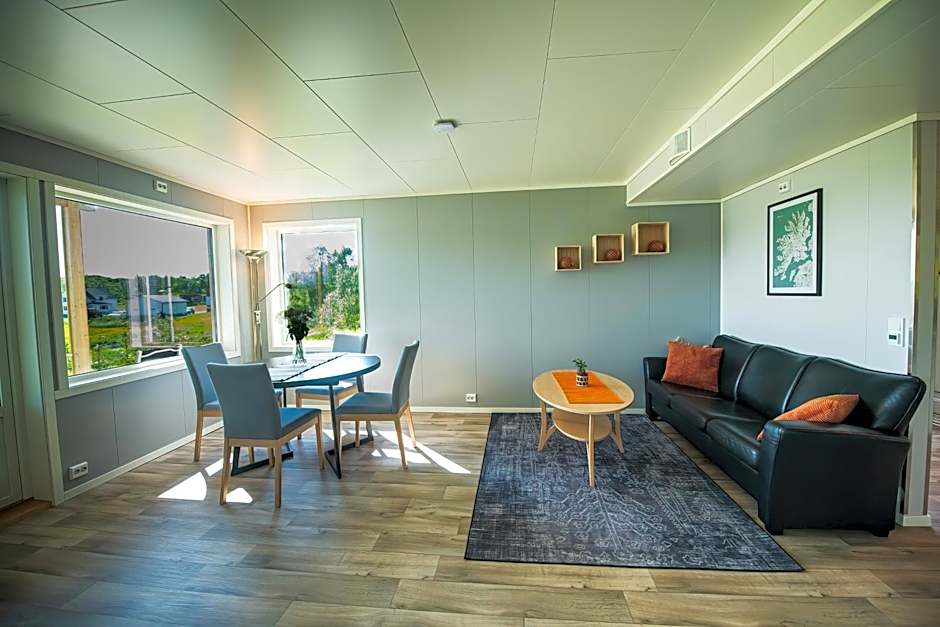 Senja Fjordhotell and Apartments