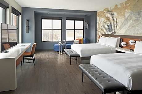 Deluxe Corner Queen Room with Two Queen Beds