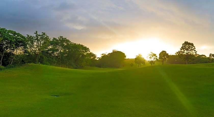 Microtel By Wyndham South Forbes - Nuvali Sta. Rosa