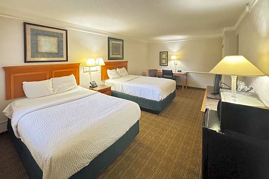 Rodeway Inn
