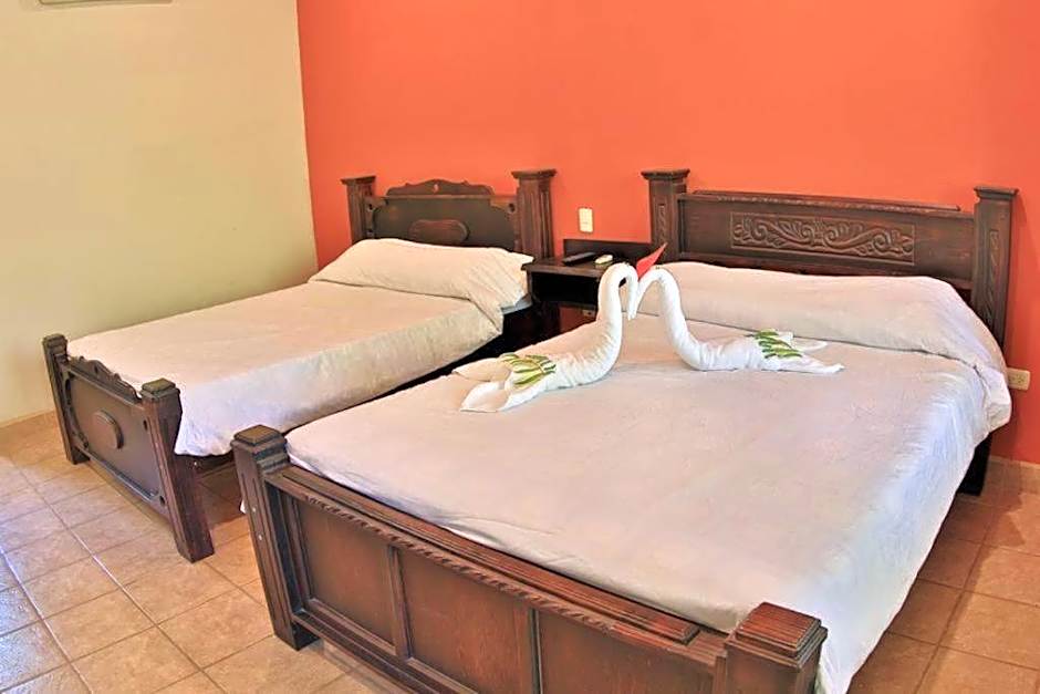 Pitaya Lodge