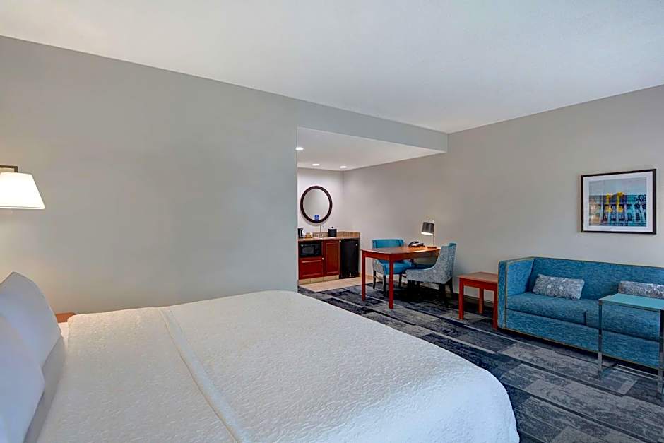 Hampton Inn & Suites Birmingham-Hoover-Galleria