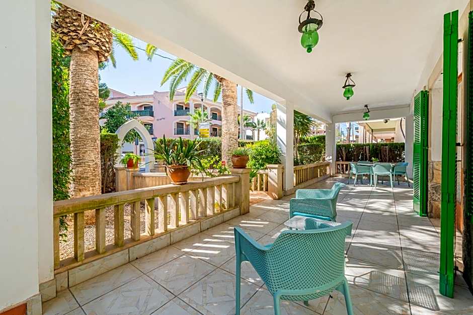 Hotel Martorell by MHR