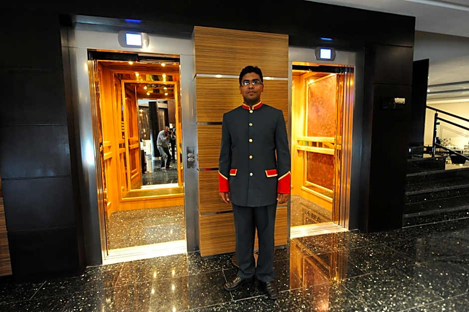 Rive Hotel