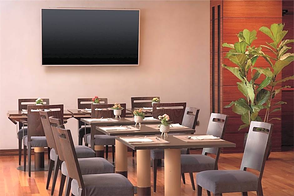 NH Bologna Villanova