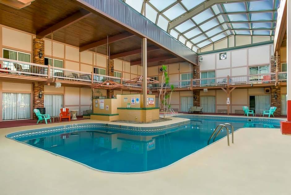 Eisenhower Hotel and Conference Center