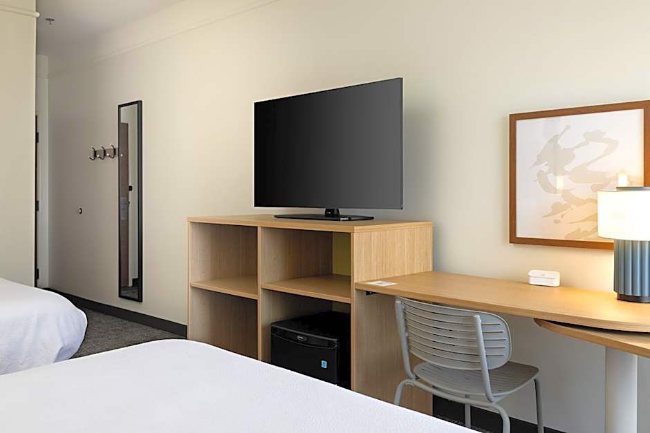 Spark by Hilton Savannah Airport