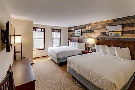Two Queen Classic Room