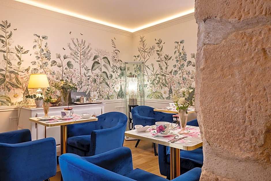 Relais Hotel Du Vieux Paris