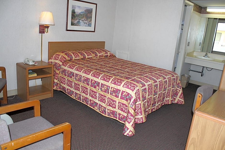 Budget Host Inn Bristol