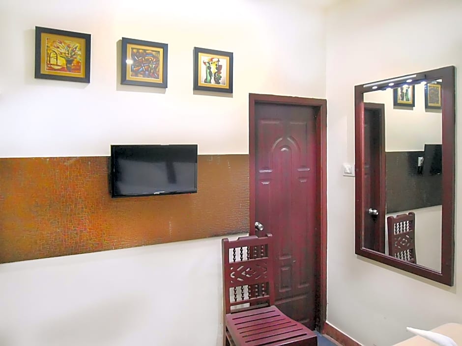 Sri Arul Muthu Residency Madurai