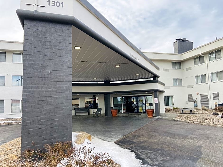 Country Inn & Suites by Radisson, Lincoln Airport, NE