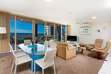 Two-Bedroom Apartment with Ocean View - Level 3